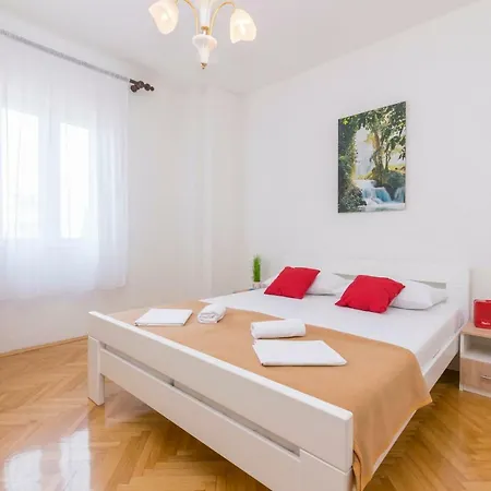 Apartments Villa Daniela Novalja Room photo